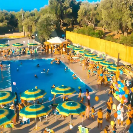 Club Touring Beach Hotel